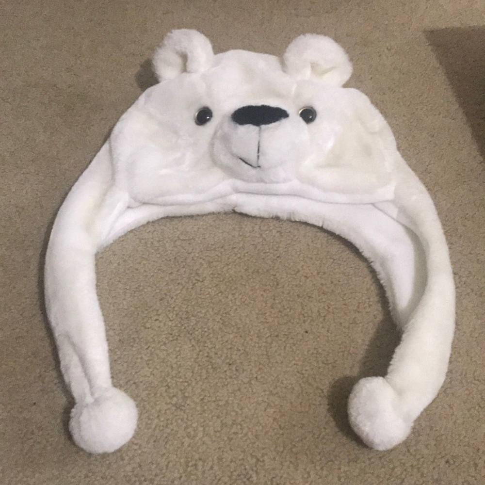 Sale! 🔵 Polar bear hat